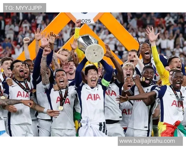 亚洲足球新星崛起 亚裔球员在国际赛场的奋斗与突破