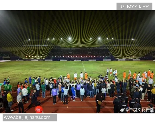 国家队球星风采：足球世界中的璀璨明星与荣耀时刻