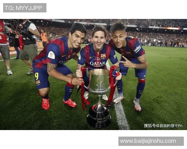 带球如风的足球巨星 谁是足球场上的极速狂飙者 带球如风的足球巨星 谁是足球场上的极速狂飙者